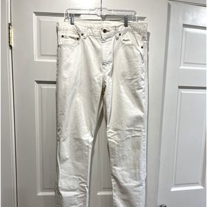 Men’s Banana Republic white jeans, straight, 34 x 32
